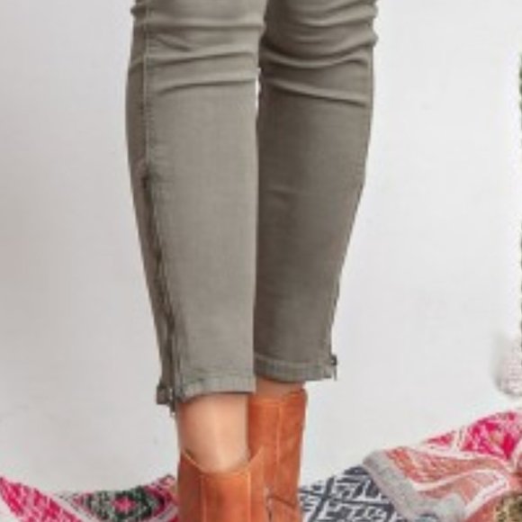 Faded Olive Skinny Cargo - Picture 5 of 5